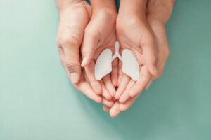 pneumonia bisa menjangkit anak dan orang dewasa