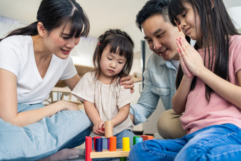 6 Alasan Pentingnya Parenting Bagi Orang Tua
